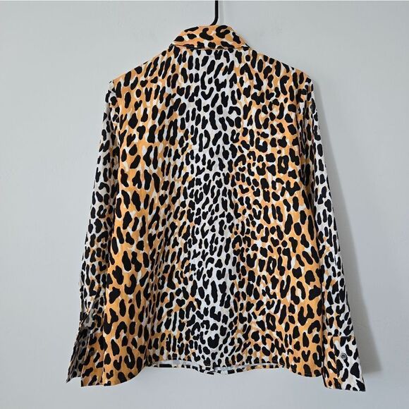 St. John Leopard Print Button Up Shirt NWOT - Picture 4 of 6